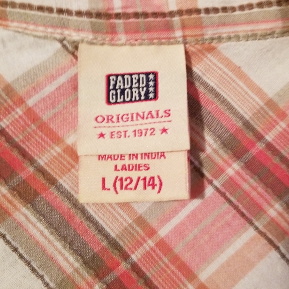 Shirt - Picture 3 of 3